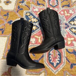 MUST BUNDLE W/ 3 ITEMS